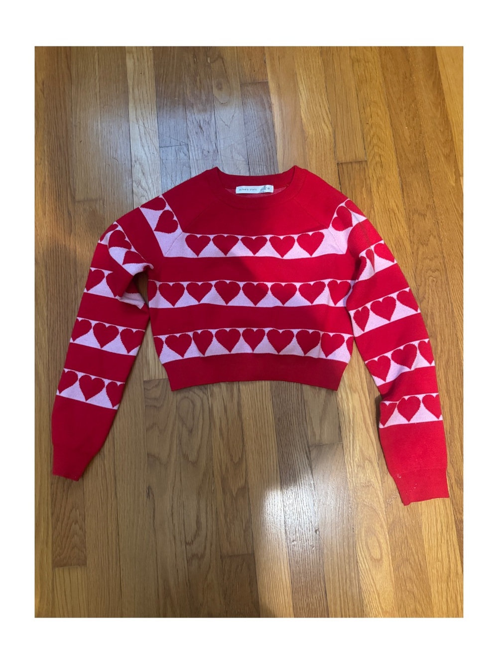 Altar’d State red heart cropped sweat XS